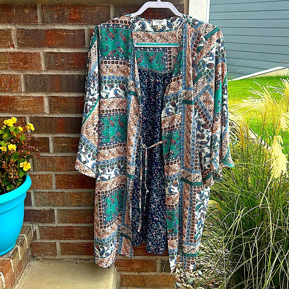 UMGEE Ladies L Paisley/Floral Open & Flowy Kimono